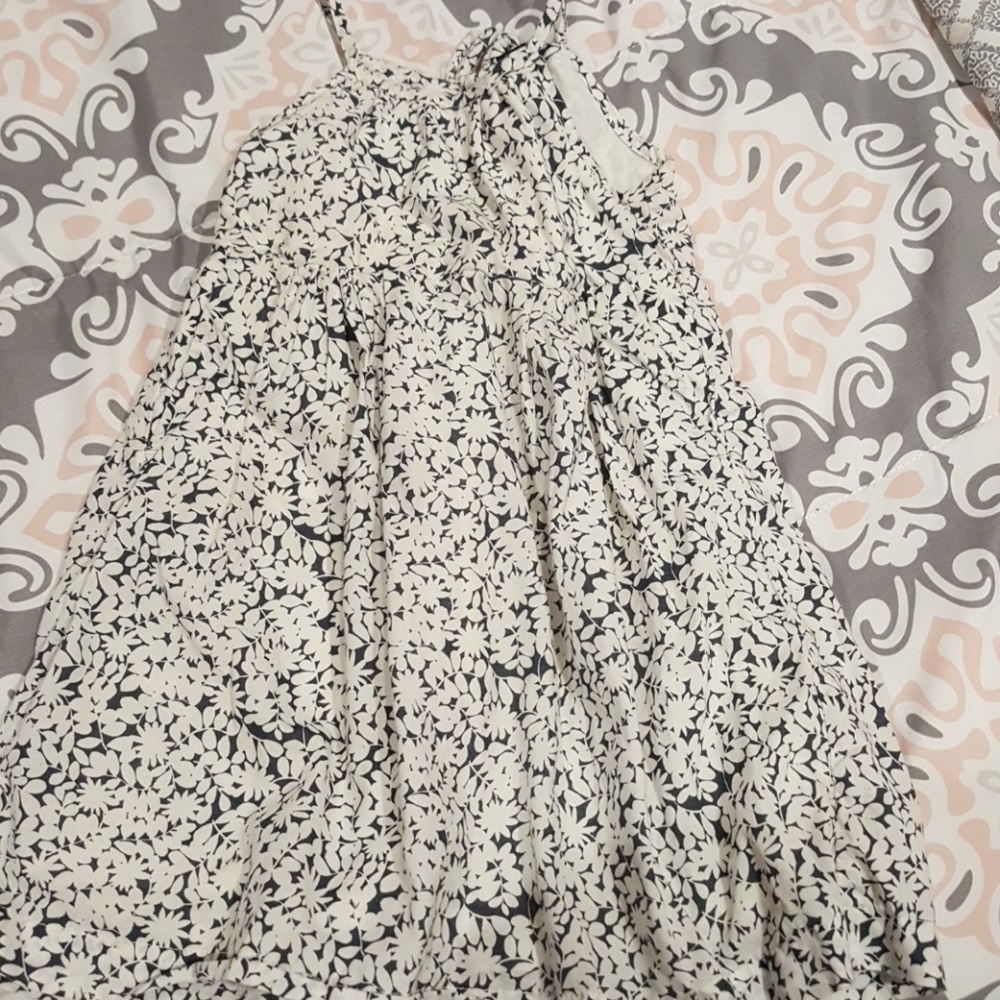 Little girls dress*must bundle *